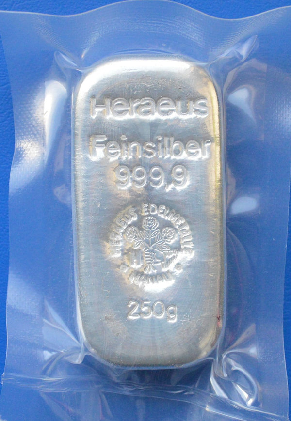 250 gram gegoten Heraeus zilverbaar 999/1000 zilver in seal