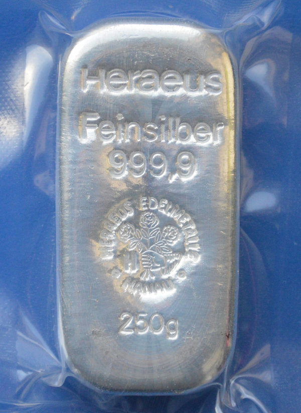 250 gram gegoten Heraeus zilverbaar 999/1000 zilver in seal