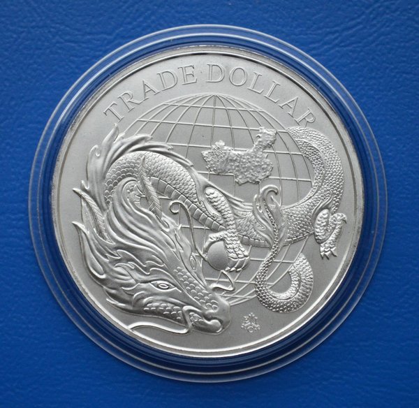 1 pounds Modern Chineese trade dollar ST Helena 1 ounce 999/1000 zilver 2021 in capsule