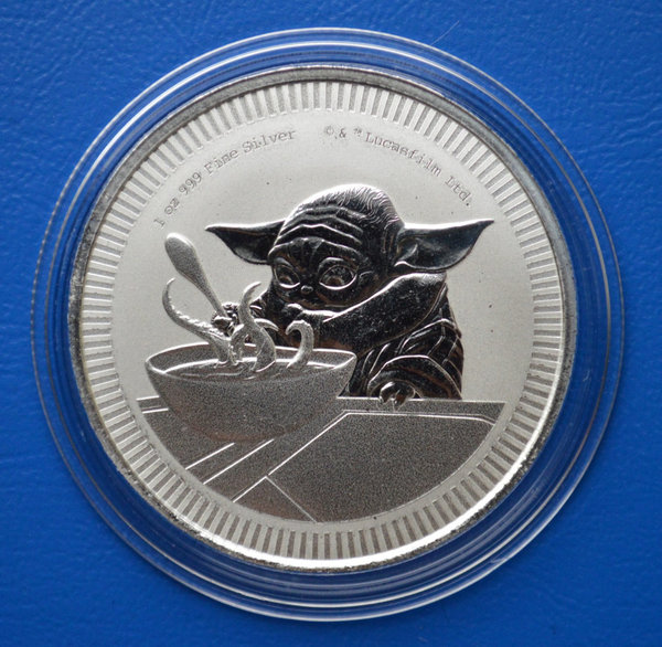 2 dollar NIUE Nieuw-Zeeland star wars Baby Yoda 1 ounce 999/1000 zilver 2022 in capsule