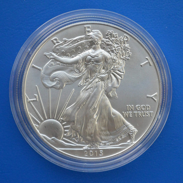 1 dollar Amerika Eagle 1 ounce 999/1000 zilver 2015 er kunnen vlekjes op zitten